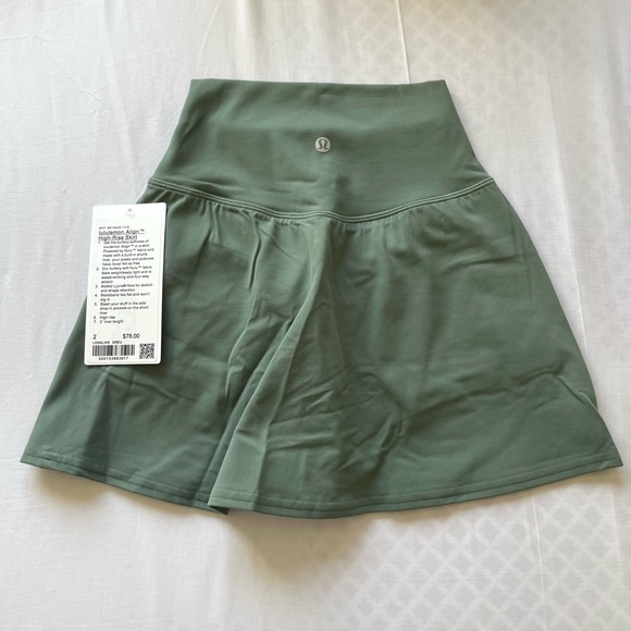 lululemon align skirt 🤍 - Picture 2 of 3